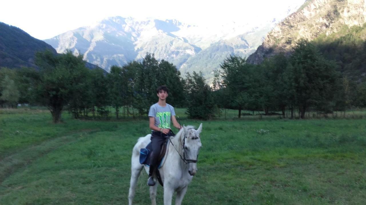 Agriturismo Al Pra Di Muriet Суза Экстерьер фото